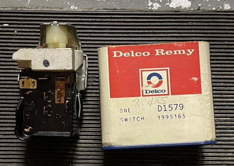 NC NOS 1968 CHEVROLET IMPALA BELAIR NOVA HEADLIGHT SWITCH #1995165