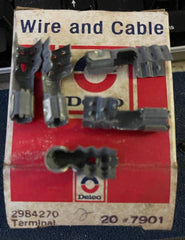 NOS WIRE AND CABLE TERMINALS 2984270 - DELCO 7901
