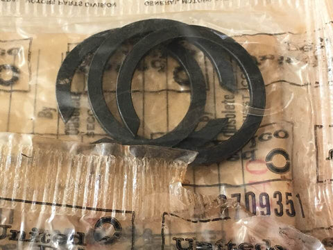 NOS CORVAIR 1961-65 4 speed / 1966-69 3/ 4 speed clutch gear snap ring