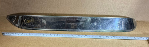 AUTO SHADE VENT – Part #F71RF – Sold As Pictured