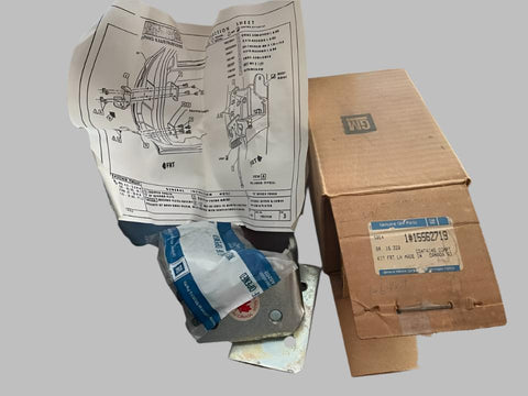NOS GM 15562719 Kit, Front Side Door Lower Hinge, Left