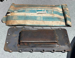 NOS 1963-69 CORVAIR TOP BLOCK VENT COVER