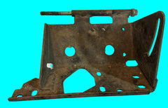 USED CORVAIR 140 HP - 4 CARBURATOR AIR CONDITIONING COMPRESSOR BRACKET