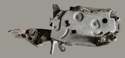 1966-69 CORVAIR RIGHT REAR 4 DOOR LATCH