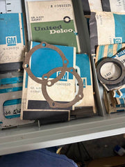 NOS SERIES 10-20 GM TRUCK #2400530 GASKET