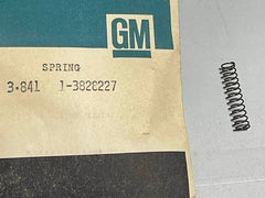 NOS 1962-66 CORVAIR TURBO CARBURETOR PUMP RETAINER SPRING 3828227