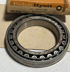 NOS DIFFERENTIAL SIDE BEARING ASSY W/ CONE / CUP #7450358 C-PICS FOR INFO