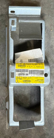 NOS 1993–1996 Buick Regal Custom, Gran Sport, Limited Headlamp / Fog Lamp Mounting