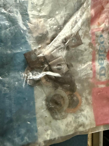 🧩 GM Part #22029895 — Wiper Motor Output Shaft Washer Kit