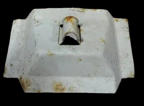 CORVAIR MOUNT WITH THE SPARE TIRE IN THE TRUNK