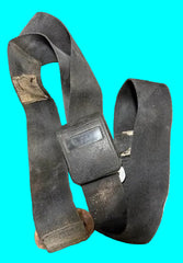 GM OEM SEAT BUCKLE AND BELT - STRAP MOVES FREELY IN THE BUCKLE ROLLER