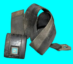 SEAT BELT ASSEMBLY - BUCKLE WORKS - BELT STRAP IS STUCK IN THE ROLLER -