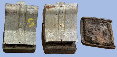 1967-69 CORVAIR PADDED ASH TRAY DOOR AND RECEPTACLE ASSY